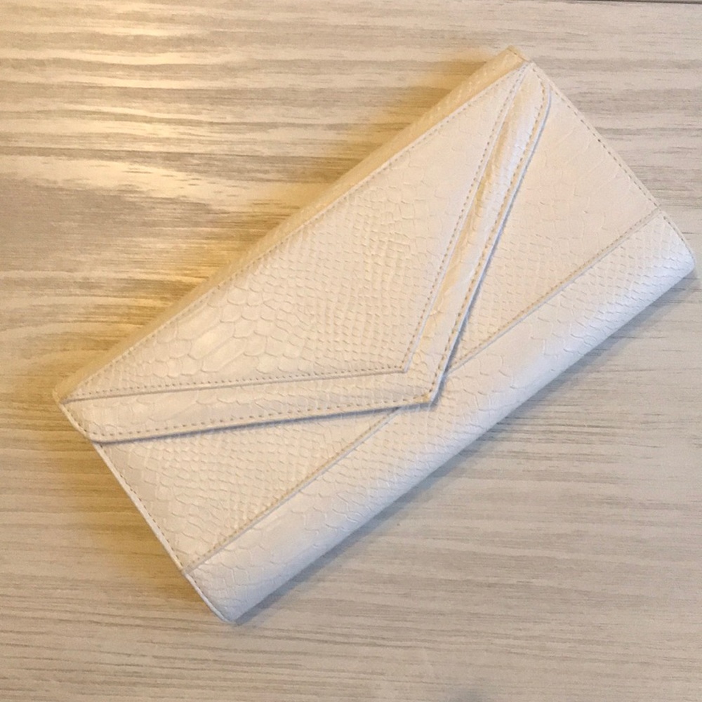 Women handbags
